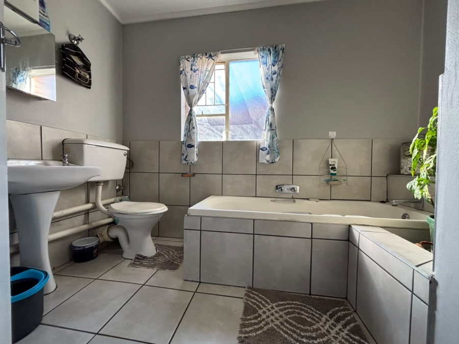 2 Bedroom Property for Sale in Westdene Free State